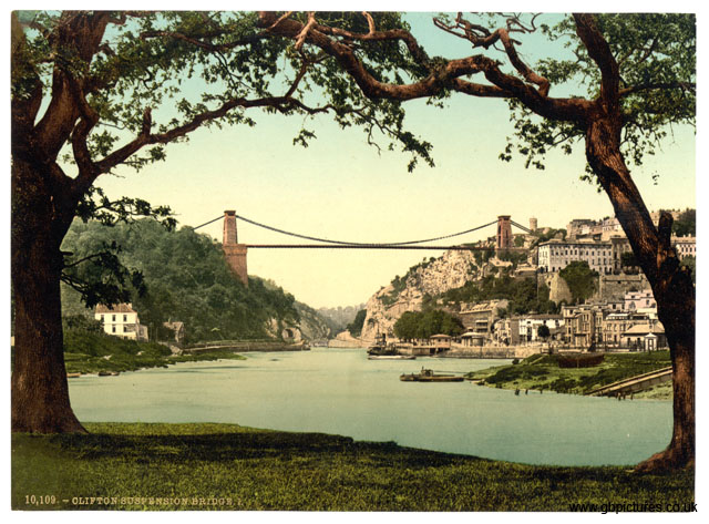 AVN_Bristol_10109_Clifton_suspension_bridge_from_the_ferry