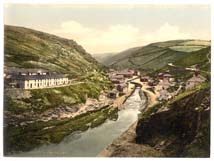 CON_Boscastle_11102_the_valley_Cornwall