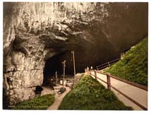 DBY_Castleton_10862_Peak_Cavern_Derbyshire