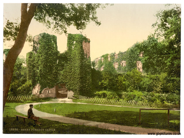 DEV_Dartmouth_10530 _Berry_Pomeroy_Castle