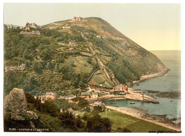DEV_Lynton_and_Lynmouth_10160_General_view