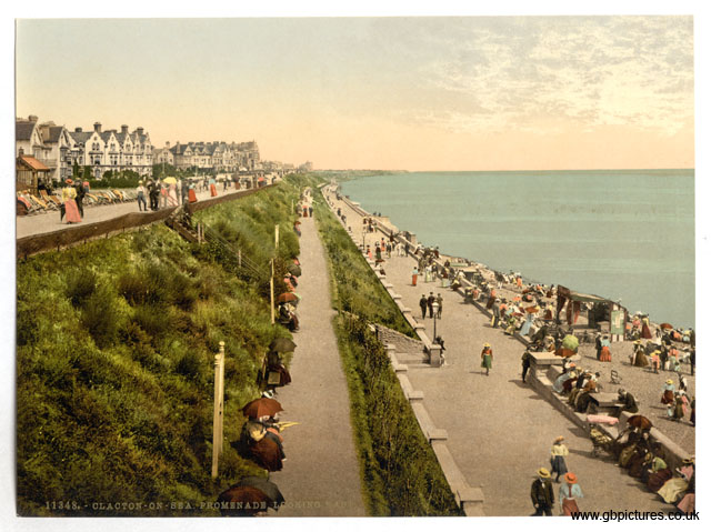 ESS_Clacton-on-Sea_11348_Promenade_looking_east