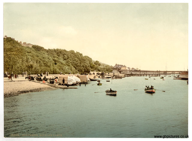 ESS_Southend-on-Sea_10212_Pier_and_bathing_place_looking_East