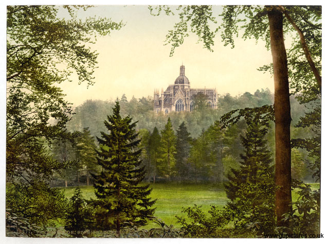 HAM_Farnborough_11277_St_Michaels_Abbey_II