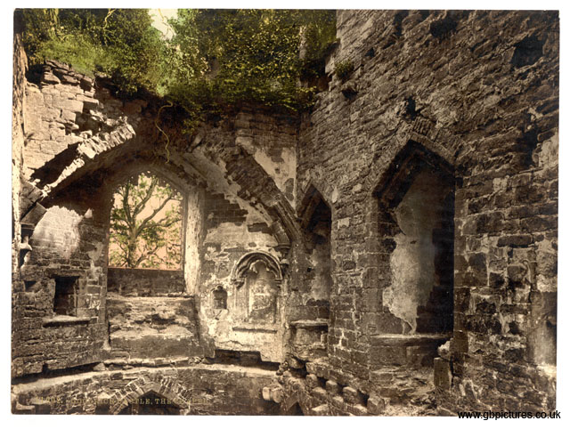 HEF_Goodrich_11002_Castle_the_chapel