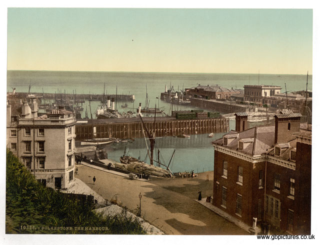 KEN_Folkestone_10326_The_harbor