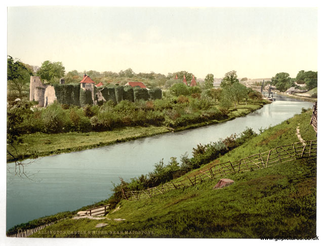 KEN_Maidstone_11176_Allington_Castle_and_river