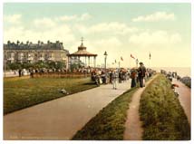 KEN_Folkestone_10324_Lees_Promenade_and_Bandstand