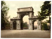 KEN_New_Brompton_11371_The_Memorial_Arch