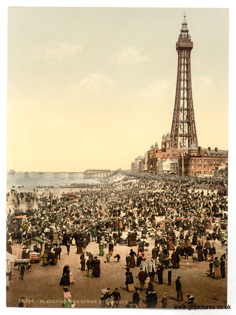 LAN_Blackpool_10209_The_tower_with_beach