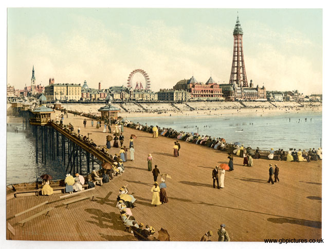 LAN_Blackpool_11195_From_North_Pier_II