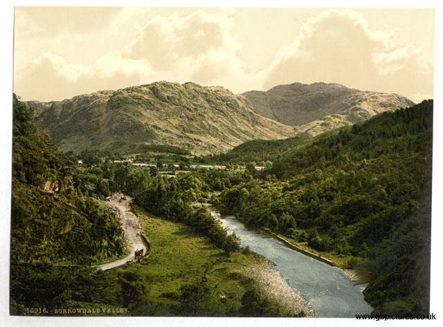 LKD_Borrowdale_Valley_10016_ from_Bowder_Stone_Lake_District
