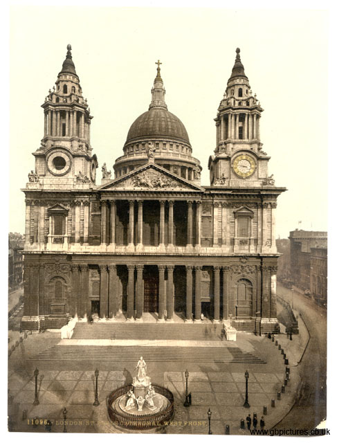 LND_London_11096_St_Pauls_Cathedral_West_Front