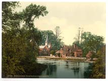 LND_Whitechurch_10730_from_Pangbourne_Bridge_London_and_suburbs