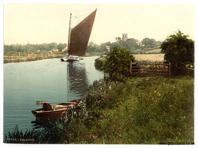 NFK_Belaugh_11246_View_on_the_river