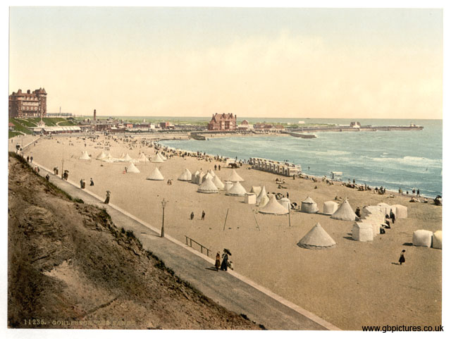 NFK_Gorleston_11235_The_sands