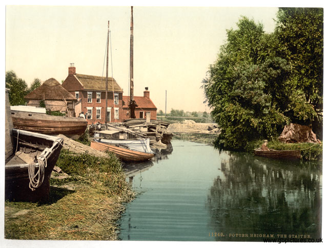 NFK_Potter_Heigham_11240_The_Staithe