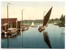 NFK_Wroxham_11242_Wherry_leaving
