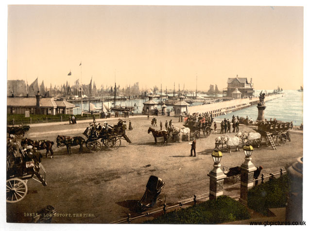 SFK_Lowestoft_10838_The_pier