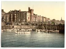 YKS_Bridlington_10372_the_harbor_from_south_pier_Yorkshire