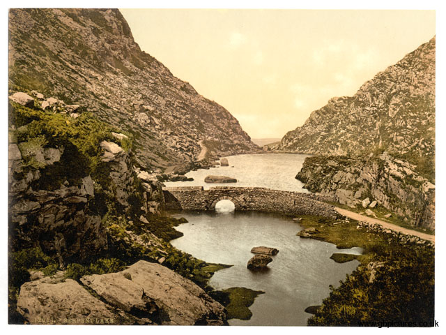 KER_12011_Serpent_Lake_Gap_of_Dunloe_Co_Kerry