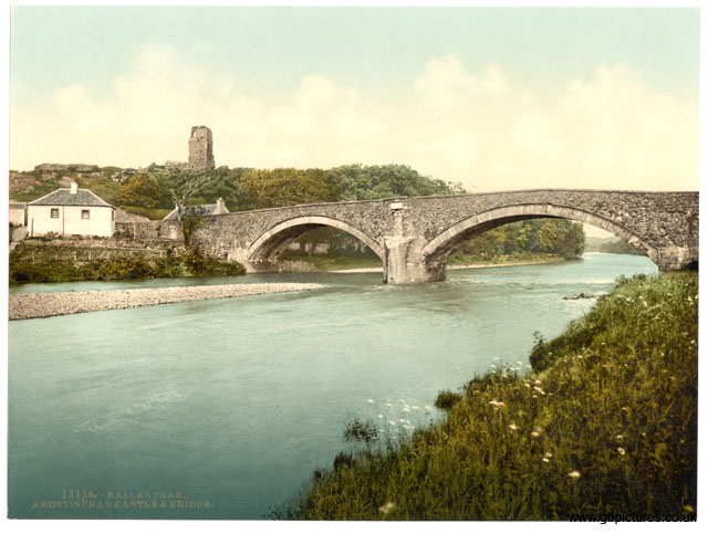 AYR_Ballantrae_13136_Ardstinchar_Castle_and_bridge