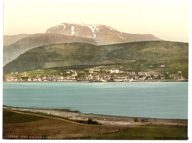 INV_Fort_William_13042_and_Ben_Nevis