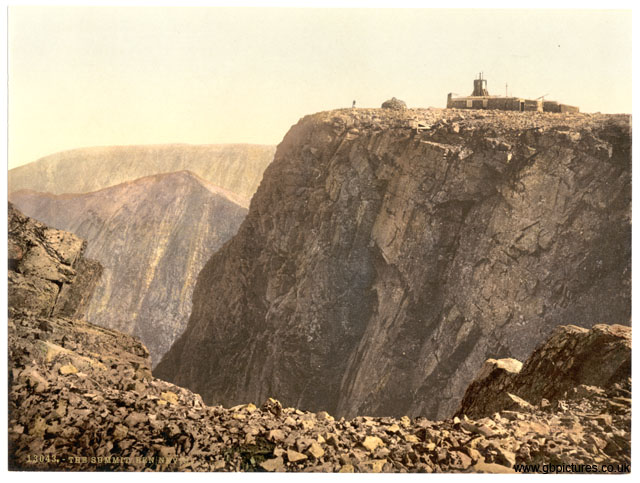 INV_Fort_William_13043_The_summit_Ben_Nevis