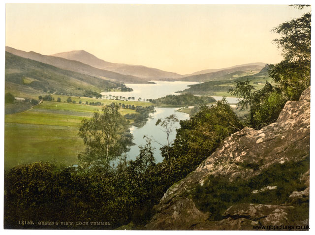 PER_Loch_Tummel_13159_Queens_view