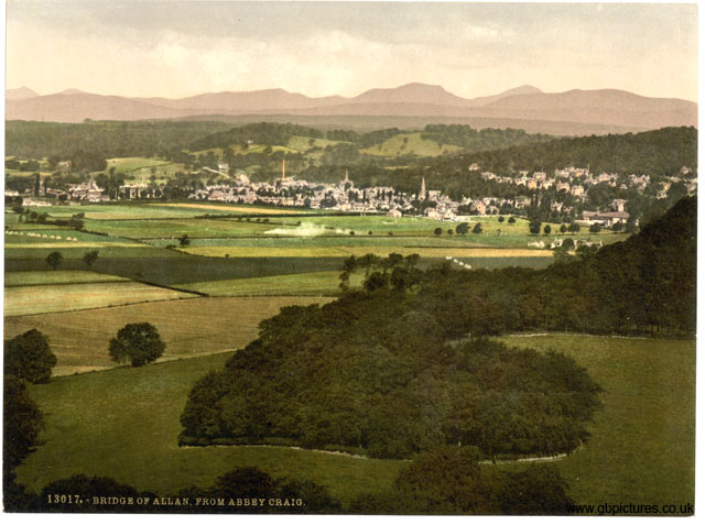 STI_Bridge_of_Allan_13017_from_Abbey_Craig