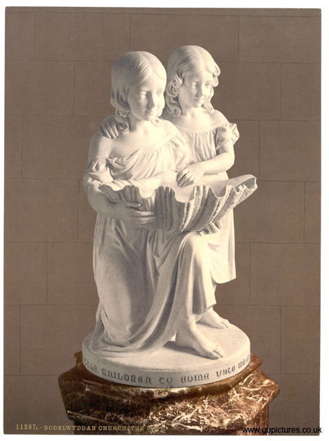 DEN_Bodelwyddan_11287_Church_The_Font
