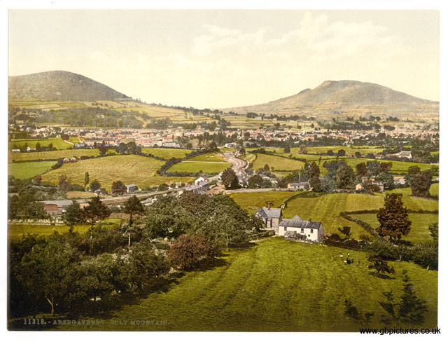 MON_Abergavenny_11318_Abergavenny_and_Holy_Mountain