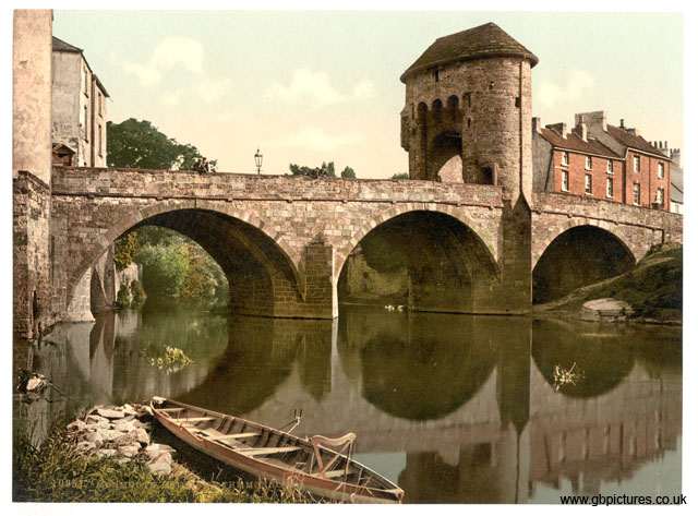 MON_Monmouth_10957_Bridge_over_the_Monnow